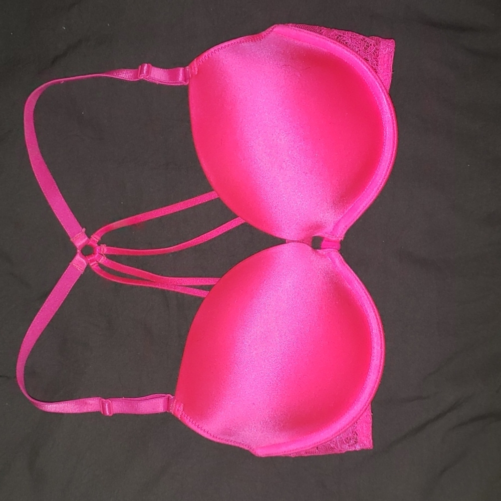 LaSENZA the show off front clasp bra